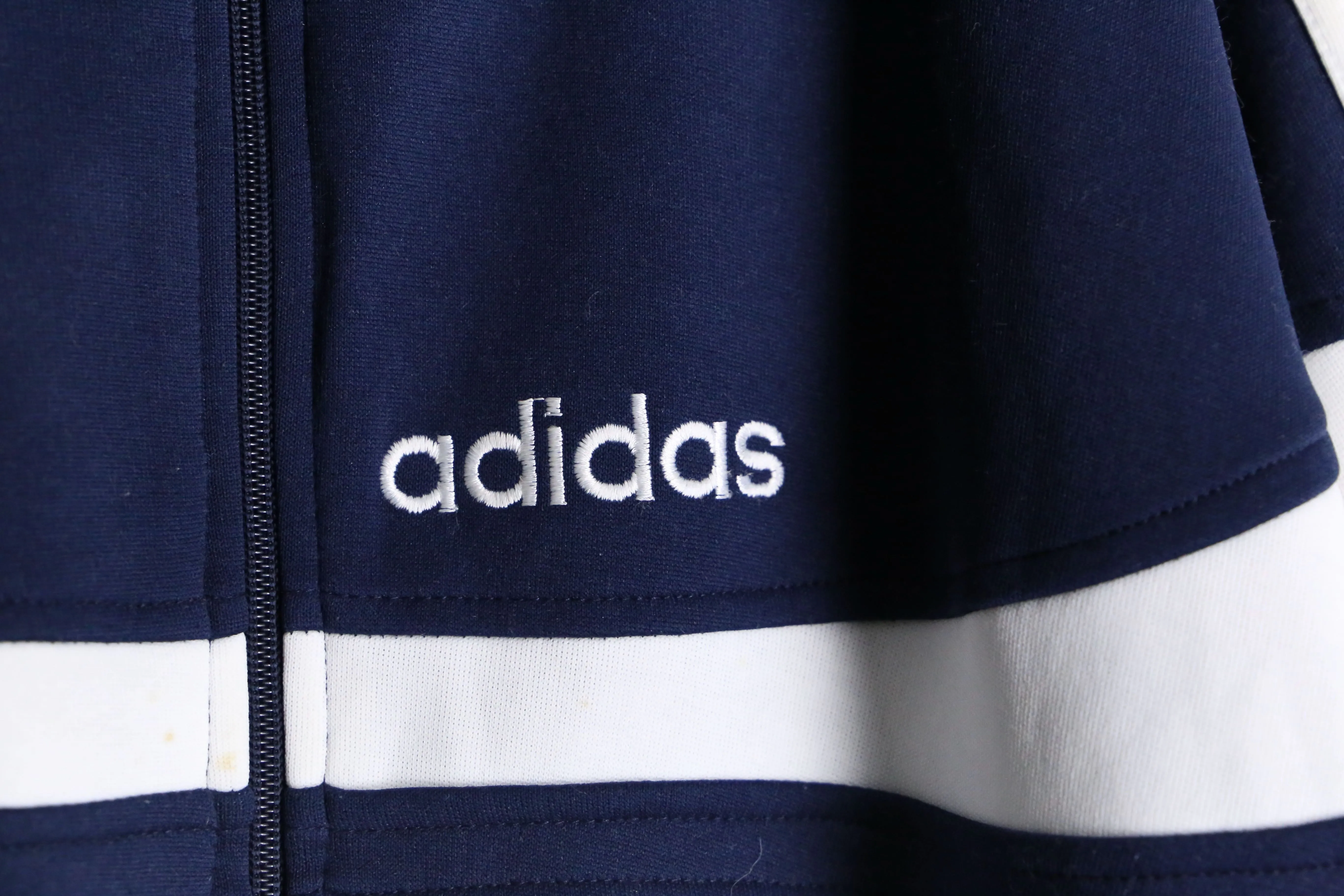 90’s “adidas” navy × white track jacket