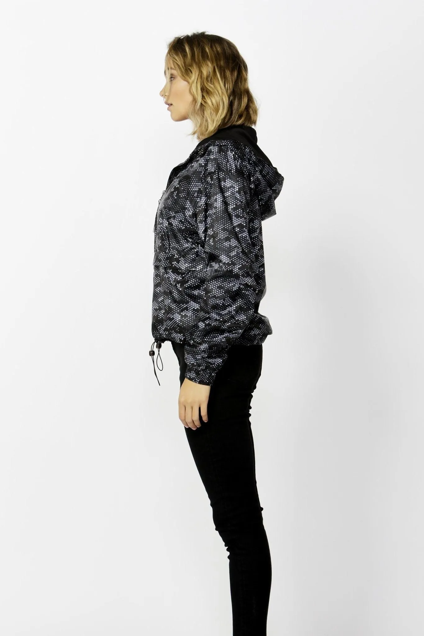 Betty Basics Knox Spray Jacket in Digital Camouflage