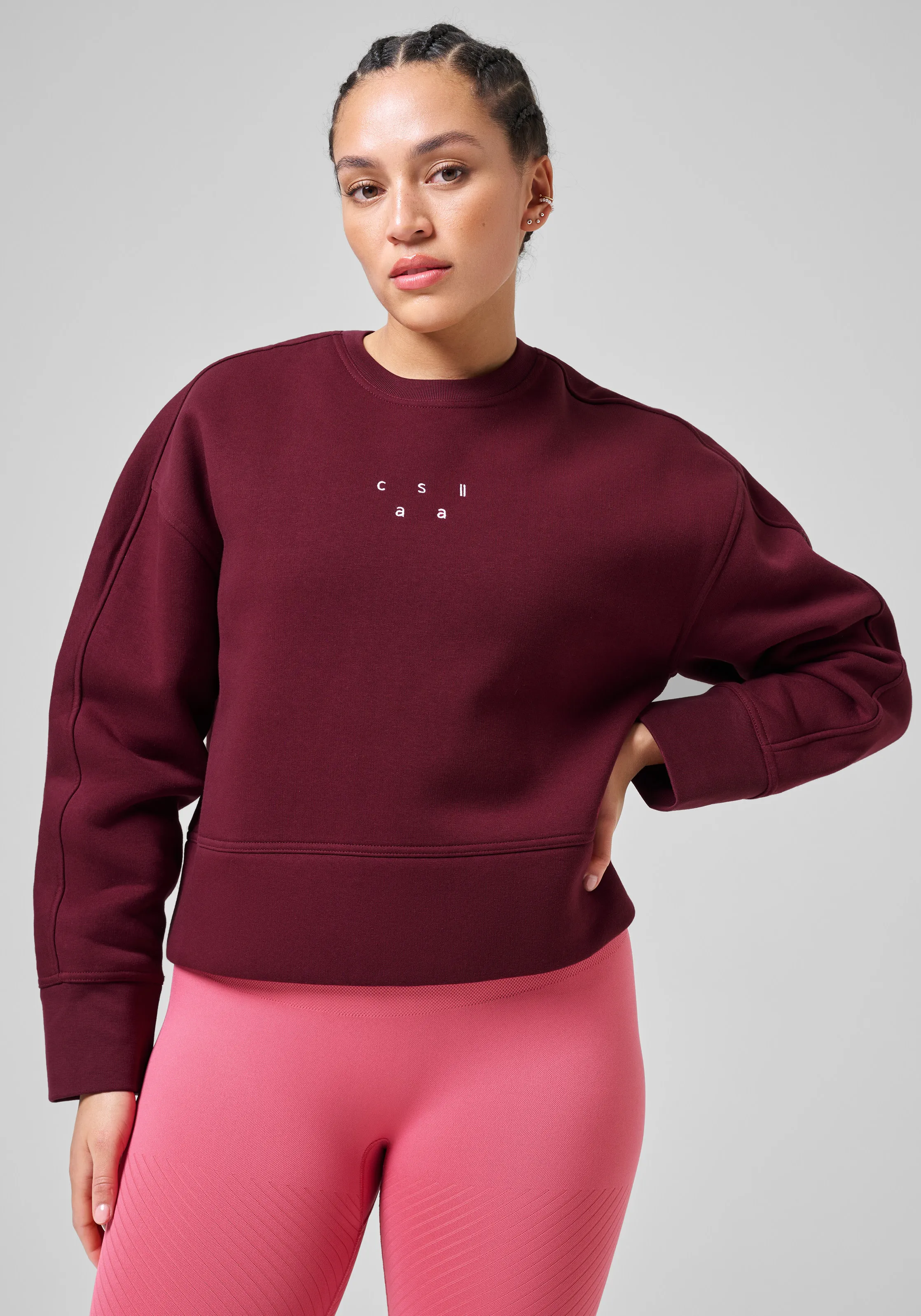 Casall Women&#x27;s Boxy Crew Neck Sweatshirt Evening Red | Buy Casall Women&#x27;s Boxy Crew Neck Sweatshirt Evening Red here | Outnorth