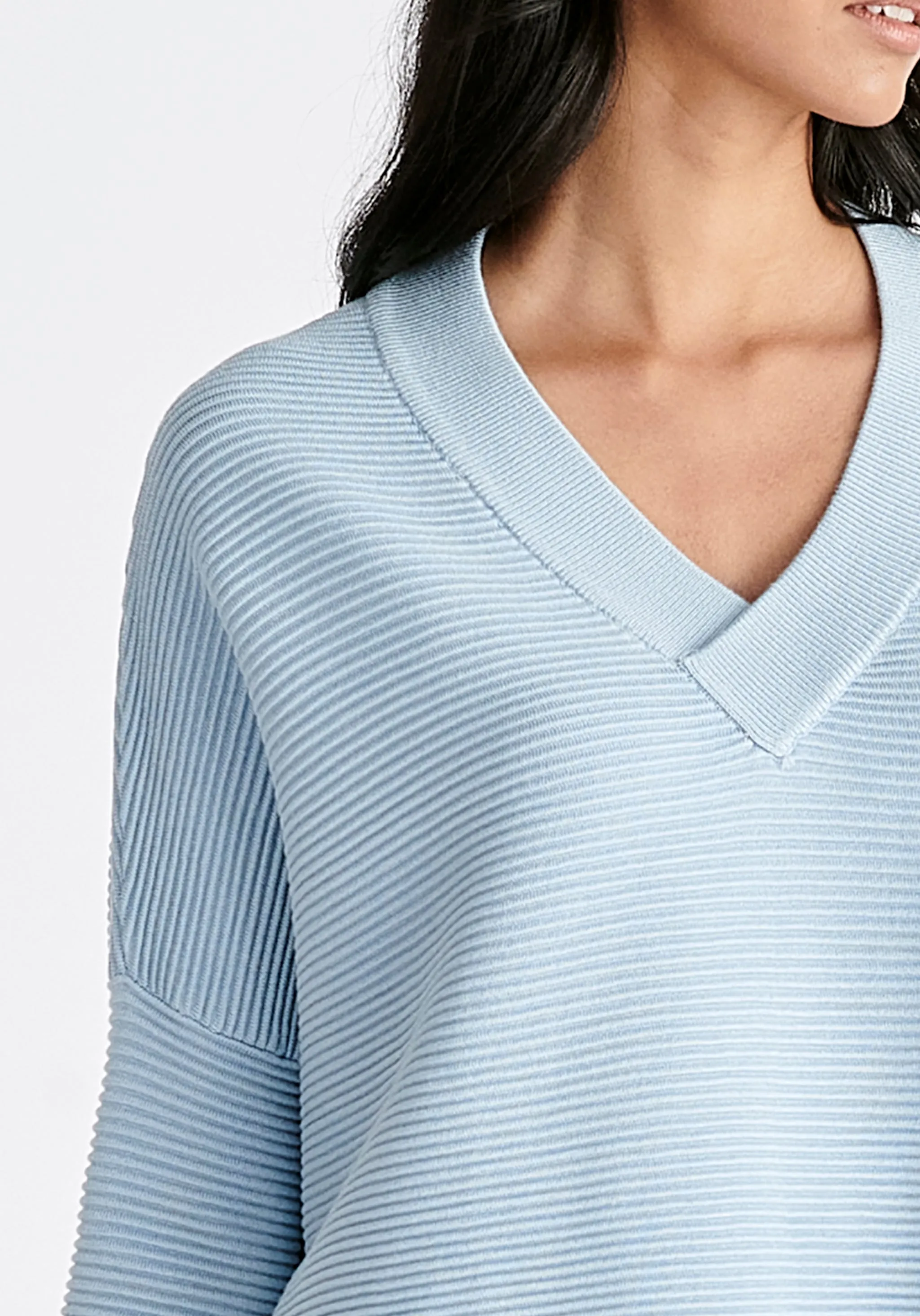 Paisie V-Neck Ribbed Jumper