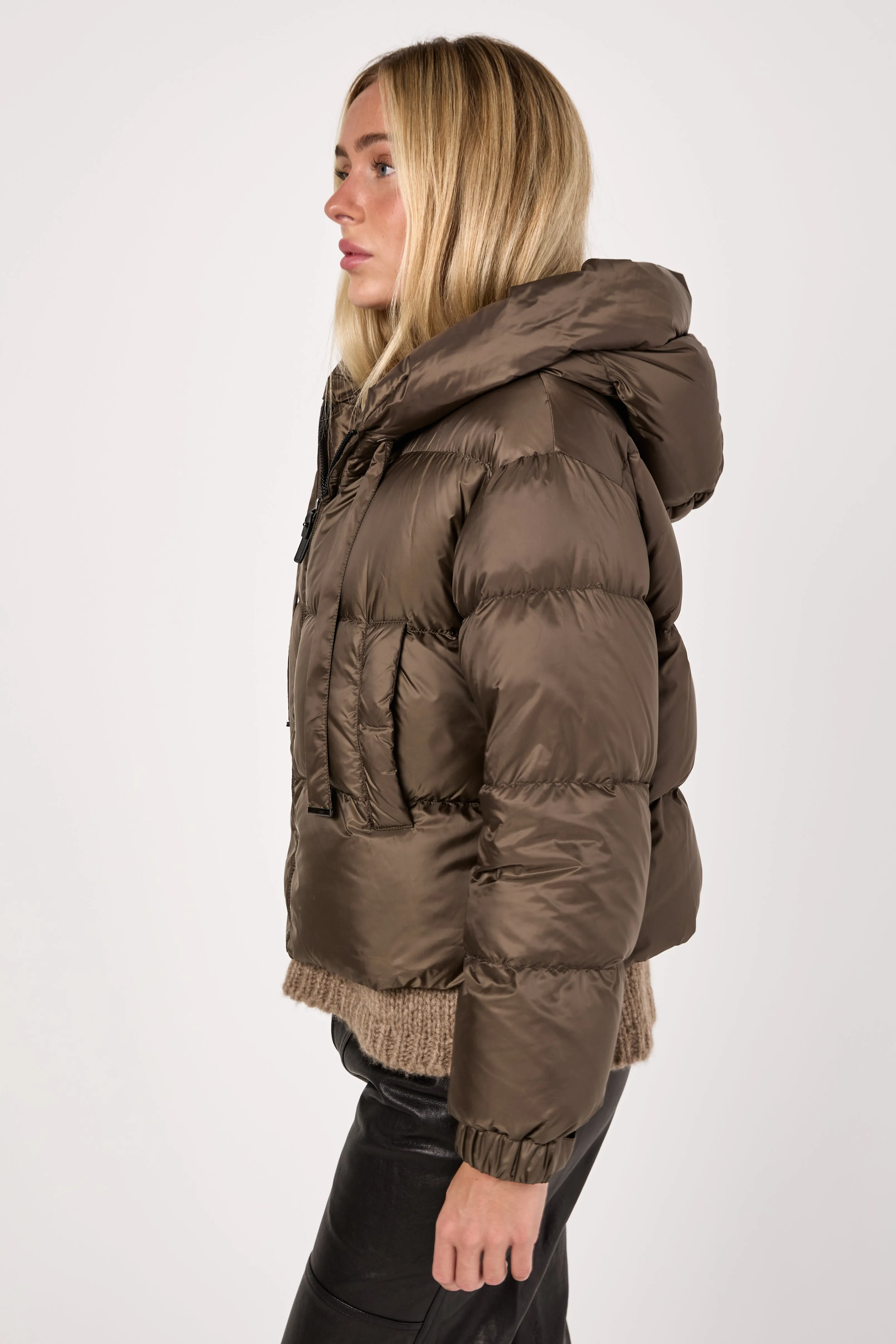 Seie Puffer Jacket in Brown Green