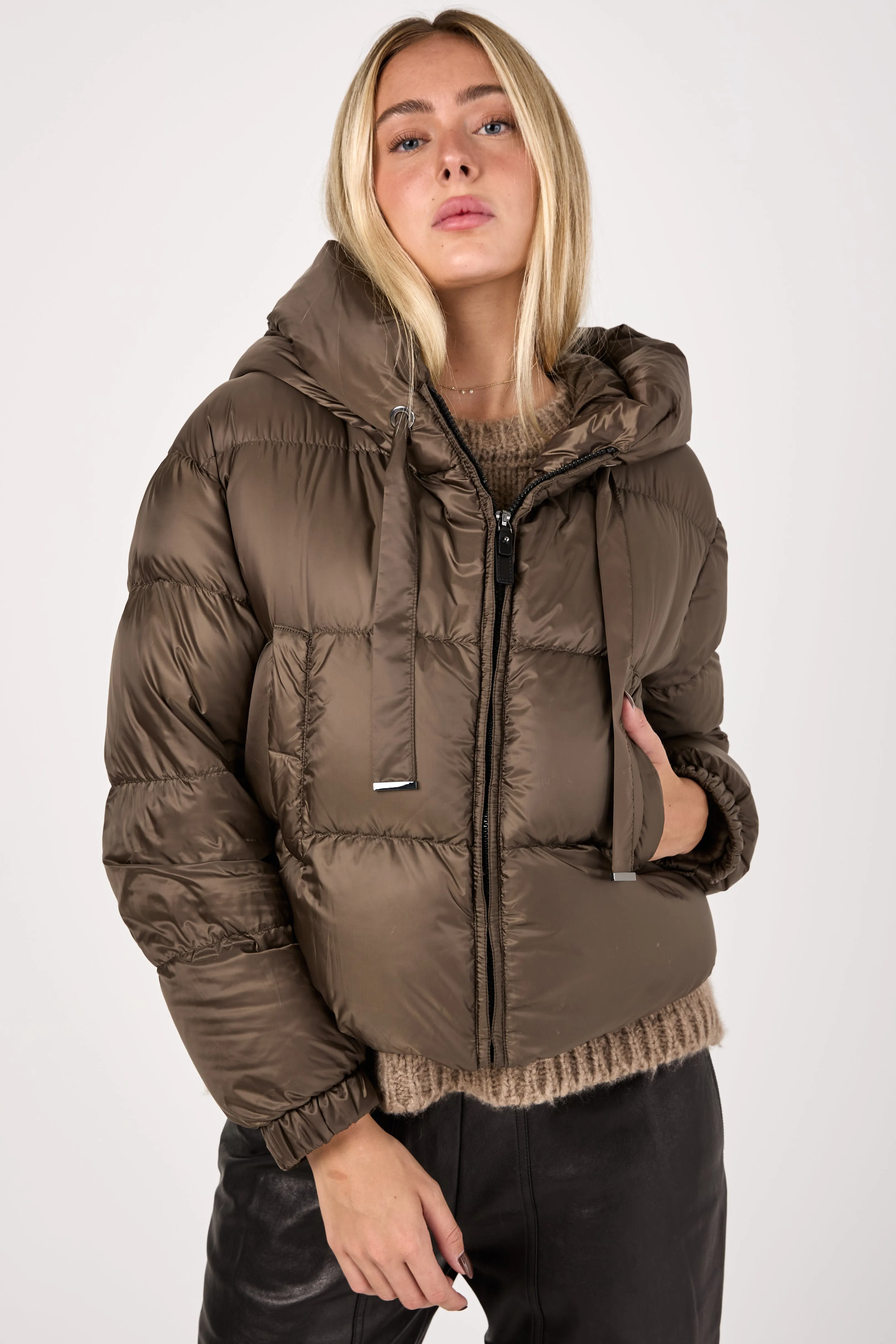 Seie Puffer Jacket in Brown Green