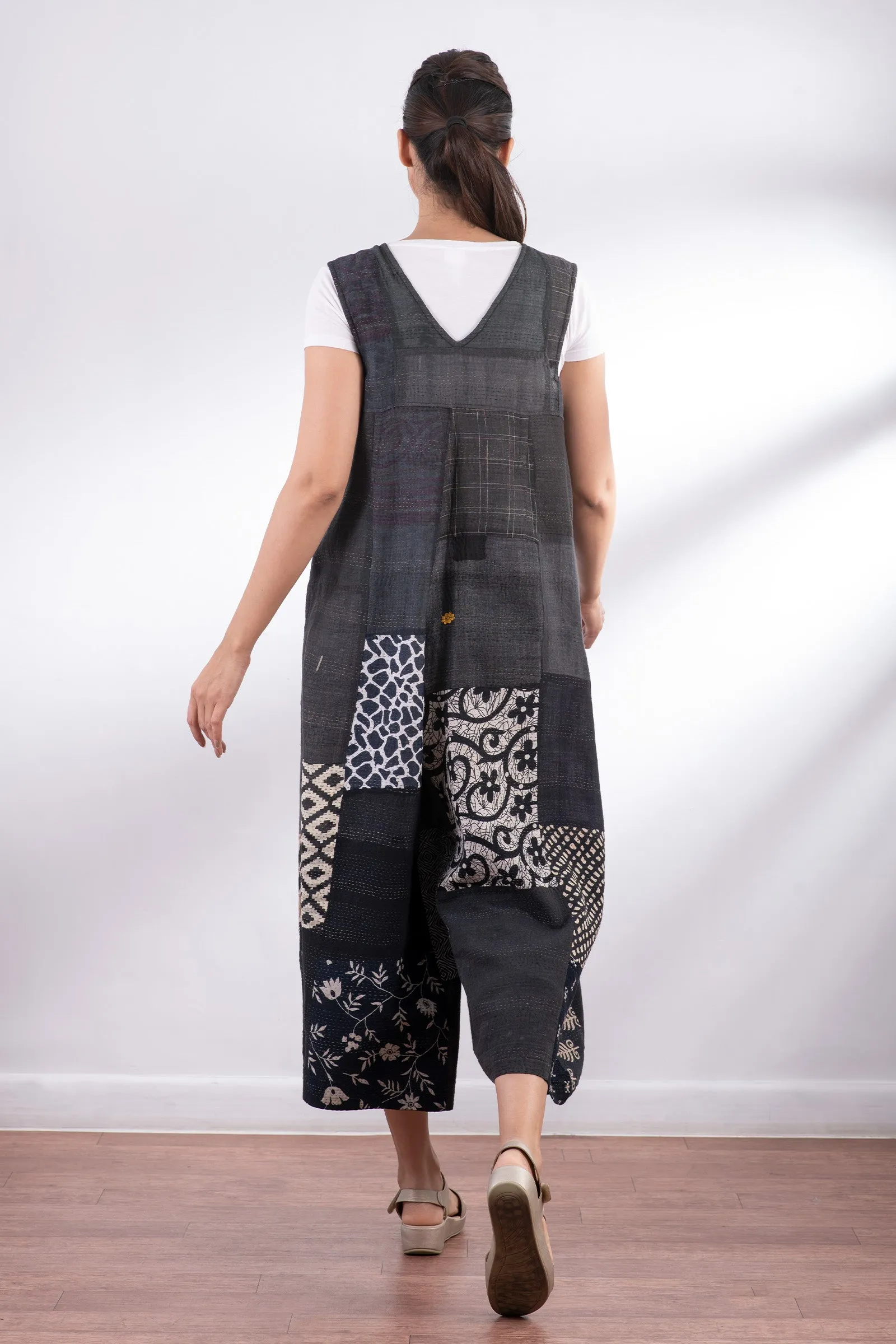 VINTAGE BOTTOM PRINT KANTHA PLEATED JUMPER - vb2637-blk -